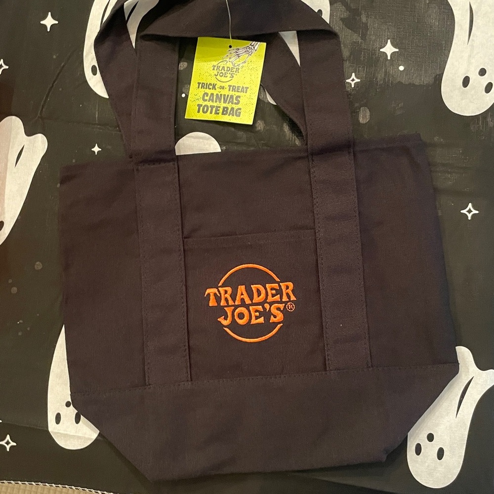 Trader Joe's Halloween Tote Bag Set - Picture 2 of 5